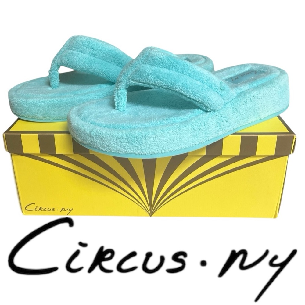 Circus NY By Sam Edelman Laina Terrycloth Flip Flops Size 8.5